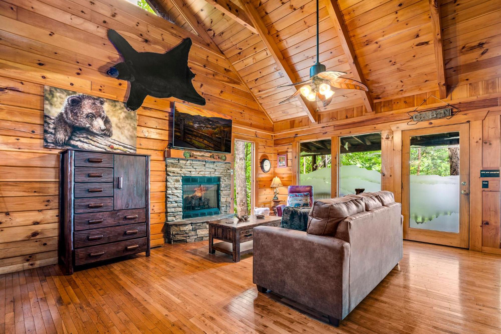 Gatlinburg Enchanted Treehouse By Stony Brook Cabins Exterior photo